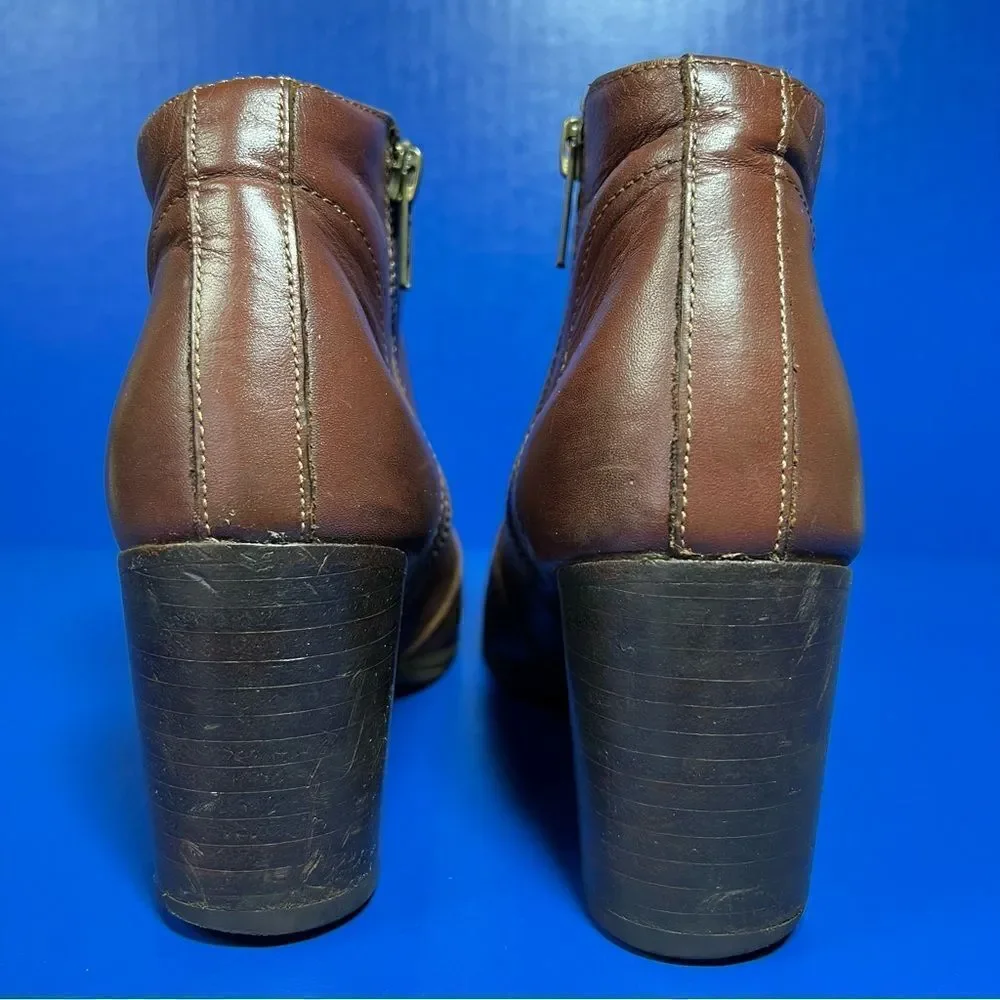 Frye‎ Nora Zip Short Leather Ankle Booties Redwood Brown Womens 6M